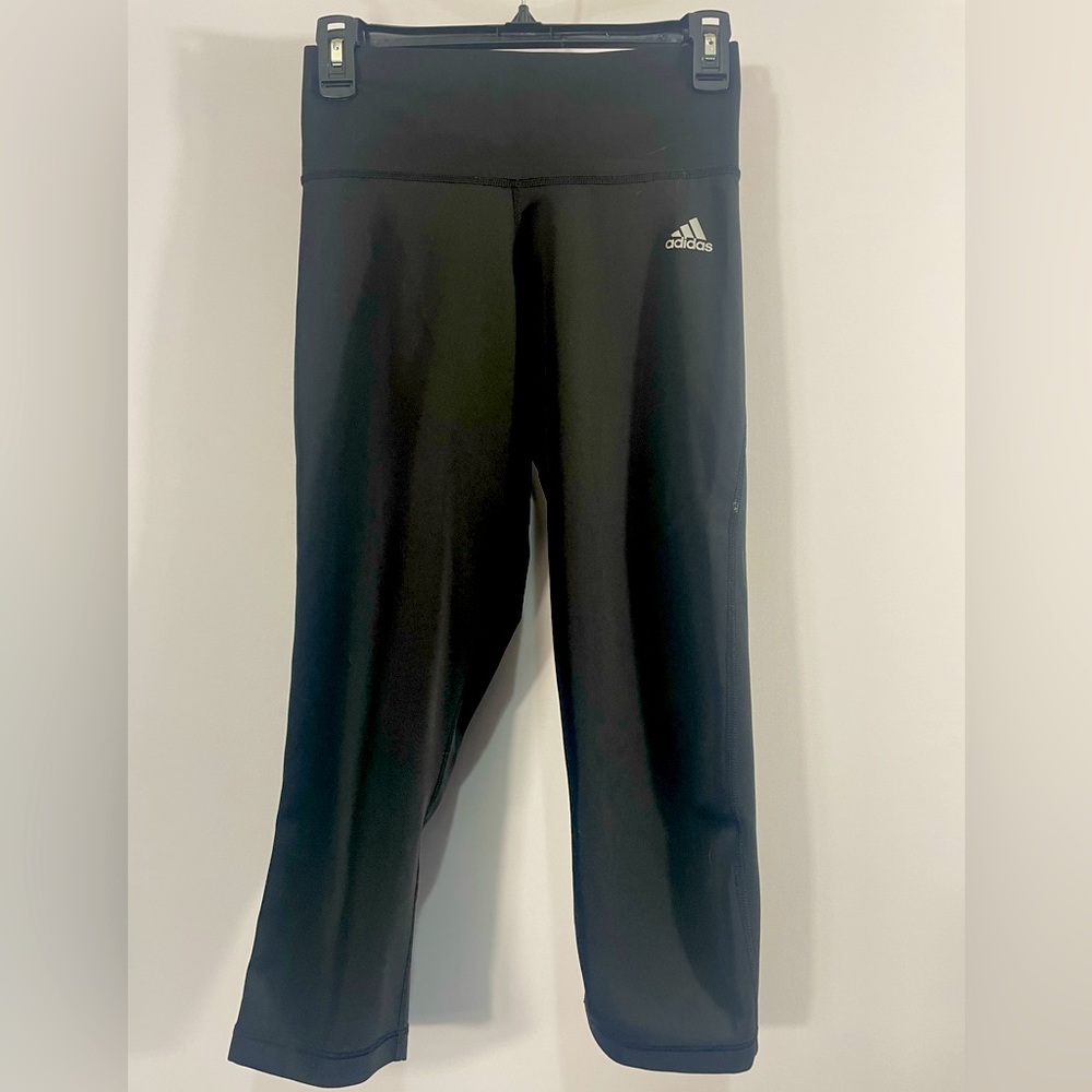 Adidas Climate Black Leggings, Small, work out pants, yoga, soft, sleek Womens
